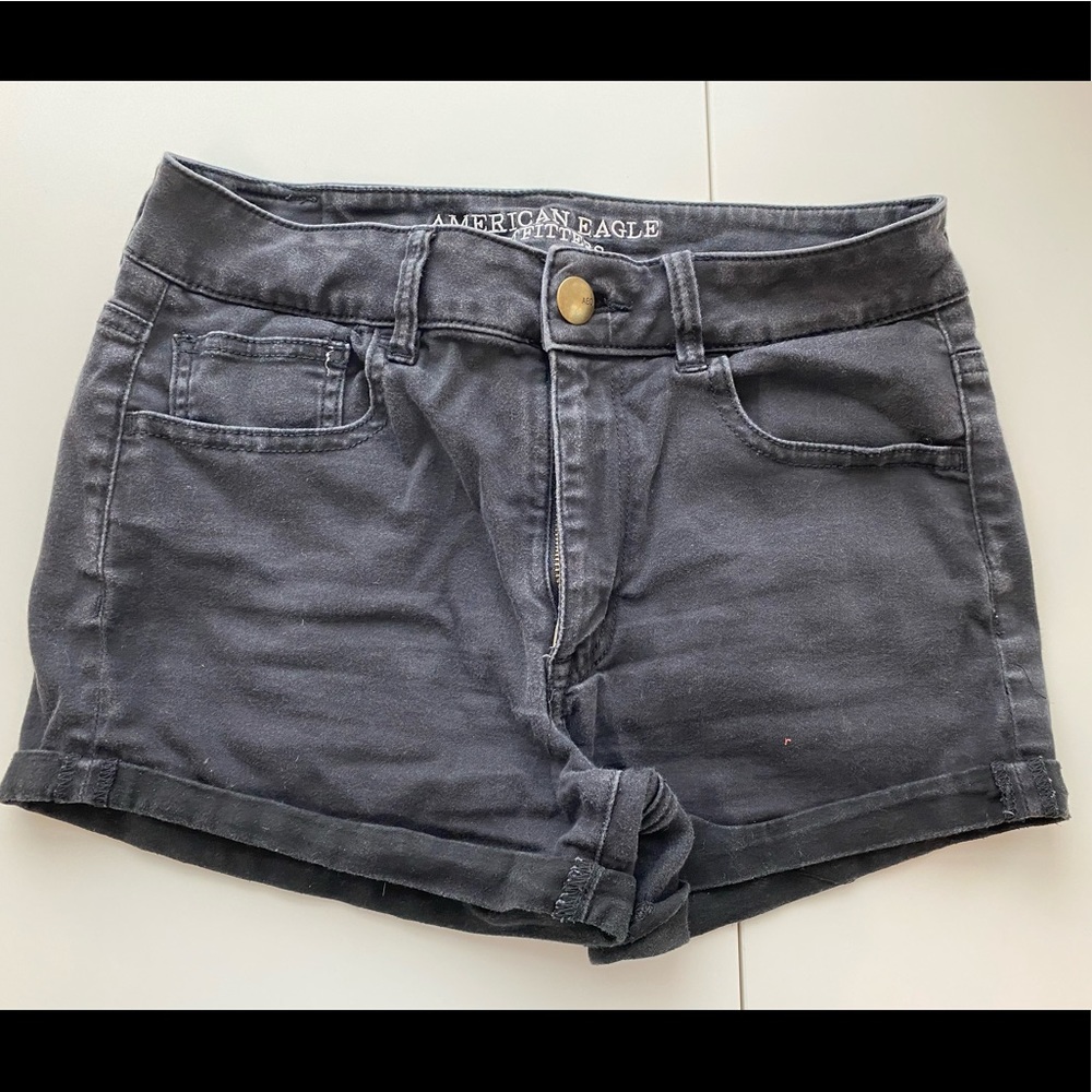 American Eagle high waisted shortie style shorts with cuffed hem.